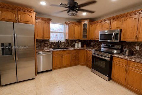 Casa en venta en Hollywood, Florida, 3 dormitorios, 149.94 m2 № 2173387 - foto 14