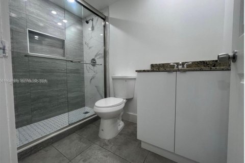 Купить кондоминиум в Хомстед, Флорида 2 спальни, 89.19м2, № 2054696 - фото 5