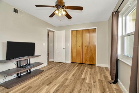 House in Brooksville, Florida 3 bedrooms, 120.96 sq.m. № 1620518 - photo 18