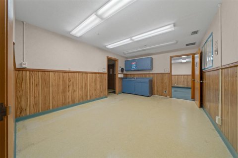 Снять в аренду коммерческую недвижимость в Окала, Флорида № 2101182 - фото 15