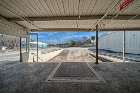 Снять в аренду коммерческую недвижимость в Окала, Флорида № 2101182 - фото 10