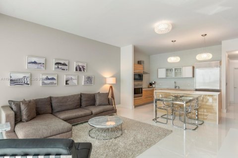 Copropriété à vendre à Miami, Floride: 1 chambre, 105.44 m2 № 2000927 - photo 11