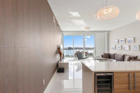 Copropriété à vendre à Miami, Floride: 1 chambre, 105.44 m2 № 2000927 - photo 14