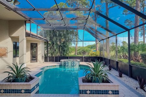 House in Port St. Lucie, Florida 3 bedrooms, 284.84 sq.m. № 2191254 - photo 25
