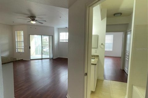 Condo in Tampa, Florida, 2 bedrooms  № 1772943 - photo 2