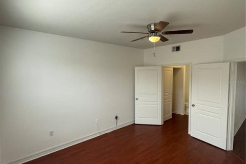 Condo in Tampa, Florida, 2 bedrooms  № 1772943 - photo 13
