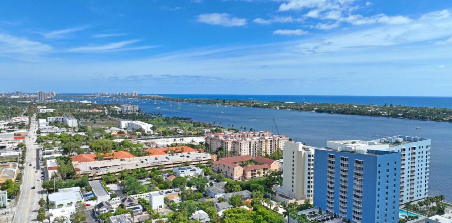 Condo in West Palm Beach, Florida, 3 bedrooms  № 1097948