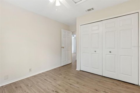 Condo in Winter Springs, Florida, 3 bedrooms  № 1741009 - photo 18