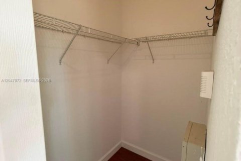 Copropriété à vendre à Cutler Bay, Floride: 3 chambres, 123.1 m2 № 2276558 - photo 12