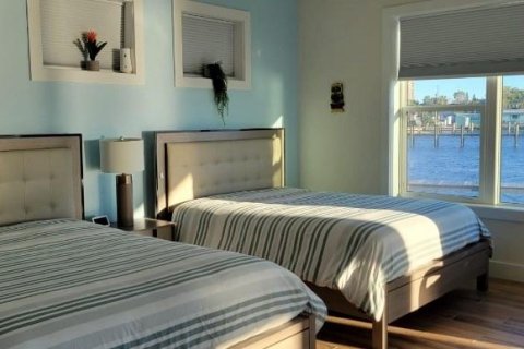Casa en alquiler en Daytona Beach, Florida, 4 dormitorios, 375.51 m2 № 1635176 - foto 13