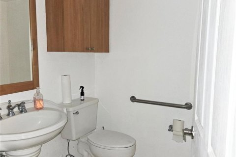Купить коммерческую недвижимость в Майами-Лейкс, Флорида № 2294197 - фото 7