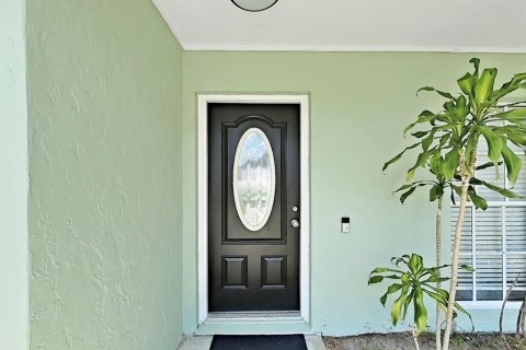 Casa en venta en Tampa, Florida, 3 dormitorios, 137.68 m2 № 2230257 - foto 7