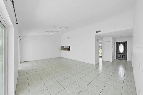 Casa en venta en Tampa, Florida, 3 dormitorios, 137.68 m2 № 2230257 - foto 24