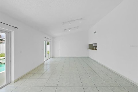 Casa en venta en Tampa, Florida, 3 dormitorios, 137.68 m2 № 2230257 - foto 23
