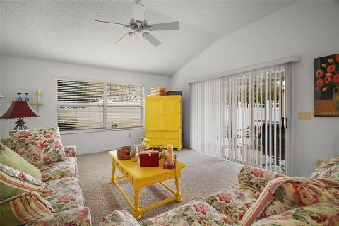 Casa en venta en The Villages, Florida, 3 dormitorios, 148.83 m2 № 1530687 - foto 14