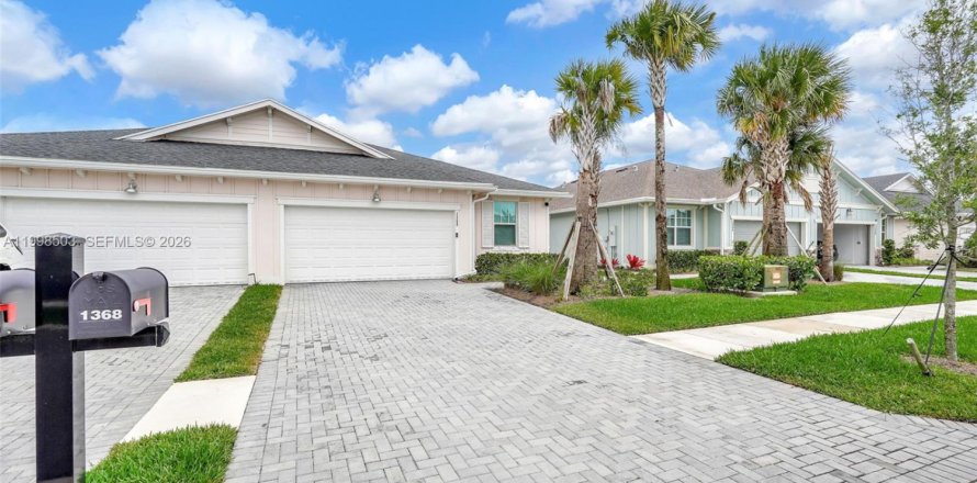 Дом в Локсахатчи-Гроувс, Флорида 3 спальни, 181.35м2 № 2066248