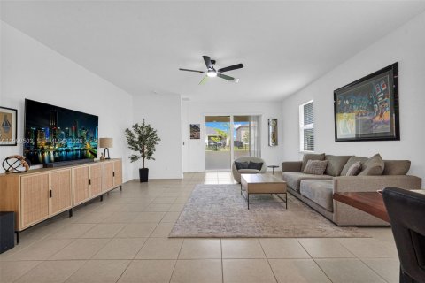 Снять в аренду виллу или дом в Локсахатчи-Гроувс, Флорида 3 спальни, 181.35м2, № 2066248 - фото 16