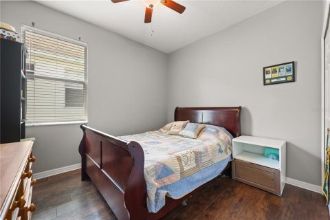 House in Davenport, Florida 3 bedrooms, 169.55 sq.m. № 2222421 - photo 24