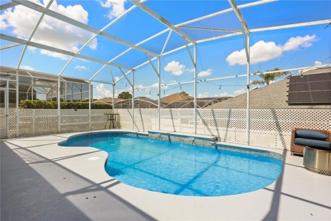 House in Davenport, Florida 3 bedrooms, 169.55 sq.m. № 2222421 - photo 29