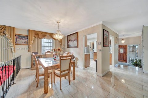 Купить виллу или дом в Майами, Флорида 3 спальни, 175.03м2, № 2005491 - фото 8