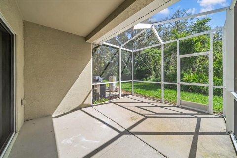 Touwnhouse à vendre à Fish Hawk, Floride: 2 chambres, 128.48 m2 № 1812683 - photo 25