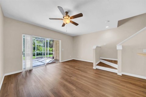 Touwnhouse à vendre à Fish Hawk, Floride: 2 chambres, 128.48 m2 № 1812683 - photo 11