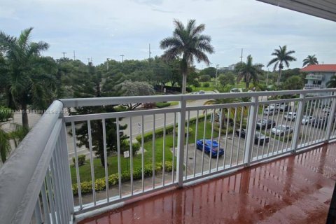 Copropriété à vendre à Plantation, Floride: 1 chambre, 61.78 m2 № 1811435 - photo 9