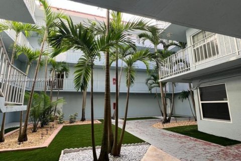 Copropriété à vendre à Plantation, Floride: 1 chambre, 61.78 m2 № 1811435 - photo 12