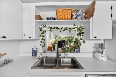Copropriété à vendre à Largo, Floride: 1 chambre, 75.72 m2 № 1815665 - photo 7