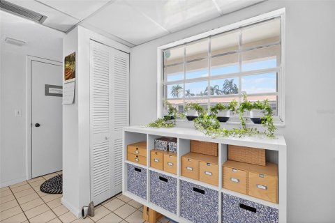 Copropriété à vendre à Largo, Floride: 1 chambre, 75.72 m2 № 1815665 - photo 6