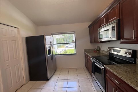 House in Kissimmee, Florida 3 bedrooms, 97.83 sq.m. № 2099672 - photo 7