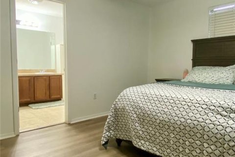 Touwnhouse à louer à Brandon, Floride: 3 chambres, 144.74 m2 № 2361143 - photo 21