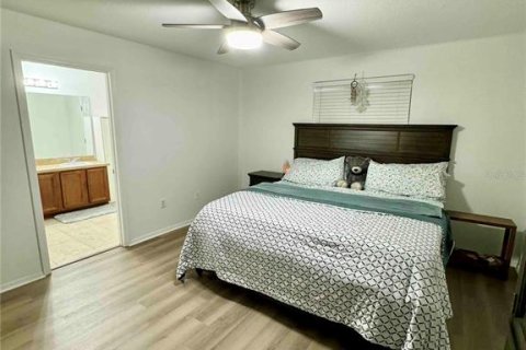 Touwnhouse à louer à Brandon, Floride: 3 chambres, 144.74 m2 № 2361143 - photo 23