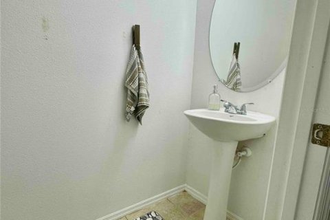 Touwnhouse à louer à Brandon, Floride: 3 chambres, 144.74 m2 № 2361143 - photo 11