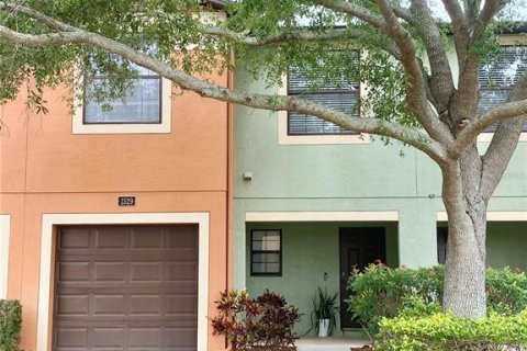 Townhouse in Brandon, Florida 3 bedrooms, 144.74 sq.m. № 2361143