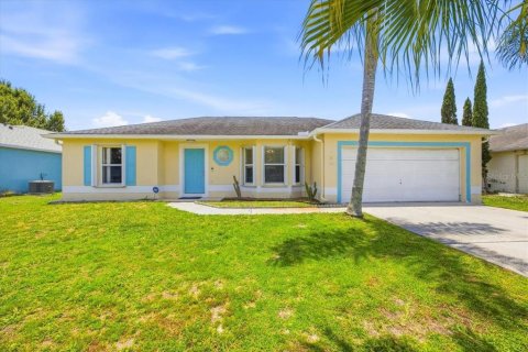 Casa en Kissimmee, Florida 3 dormitorios, 151.99 m2 № 2113897