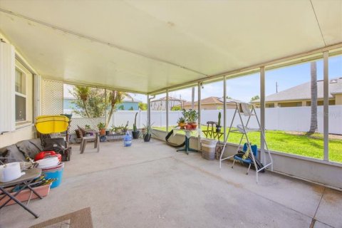 Casa en venta en Kissimmee, Florida, 3 dormitorios, 151.99 m2 № 2113897 - foto 25