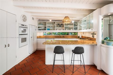 Villa ou maison à vendre à Miami, Floride: 4 chambres, 243.59 m2 № 1969873 - photo 10