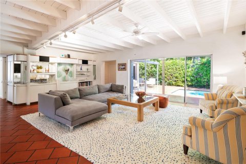 Villa ou maison à vendre à Miami, Floride: 4 chambres, 243.59 m2 № 1969873 - photo 6