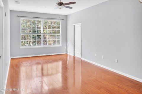 Condominio en venta en Jacksonville, Florida, 3 dormitorios, 130.81 m2 № 841034 - foto 1