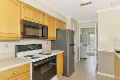 Villa ou maison à louer à Sarasota, Floride: 5 chambres, 175.68 m2 № 1905135 - photo 17