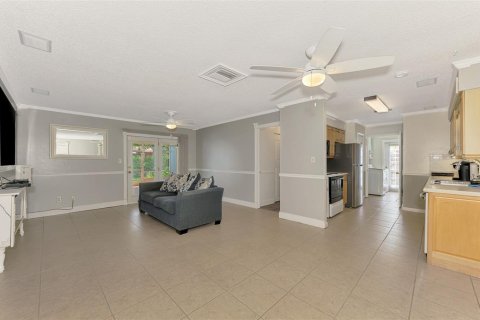 Villa ou maison à louer à Sarasota, Floride: 5 chambres, 175.68 m2 № 1905135 - photo 9