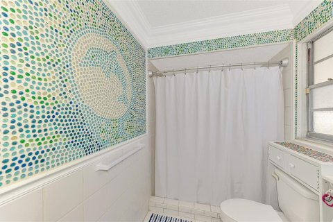 Villa ou maison à louer à Sarasota, Floride: 5 chambres, 175.68 m2 № 1905135 - photo 23