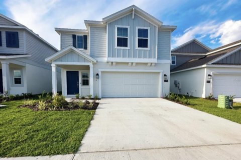 Villa ou maison à Davenport, Floride 4 chambres, 175.59 m2 № 2411528
