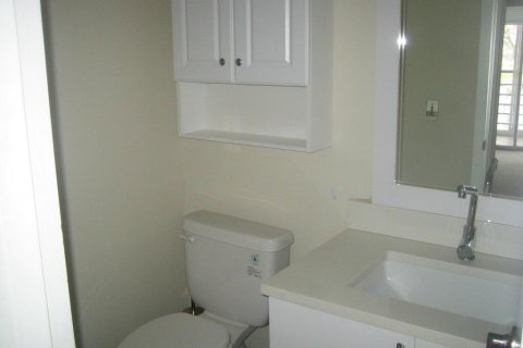 Copropriété à louer à Boca Raton, Floride: 2 chambres, 78.04 m2 № 1177287 - photo 1