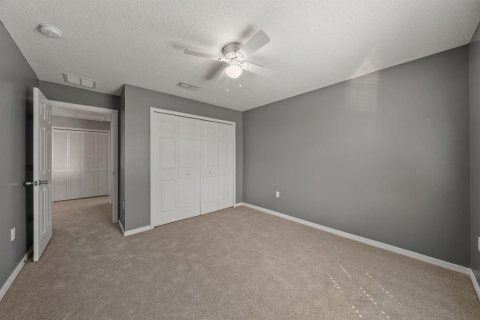Casa en venta en Port St. Lucie, Florida, 6 dormitorios, 258.08 m2 № 2268189 - foto 26