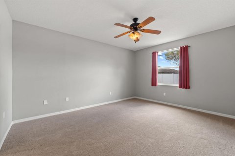 Casa en venta en Port St. Lucie, Florida, 6 dormitorios, 258.08 m2 № 2268189 - foto 15