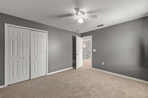 Casa en venta en Port St. Lucie, Florida, 6 dormitorios, 258.08 m2 № 2268189 - foto 23