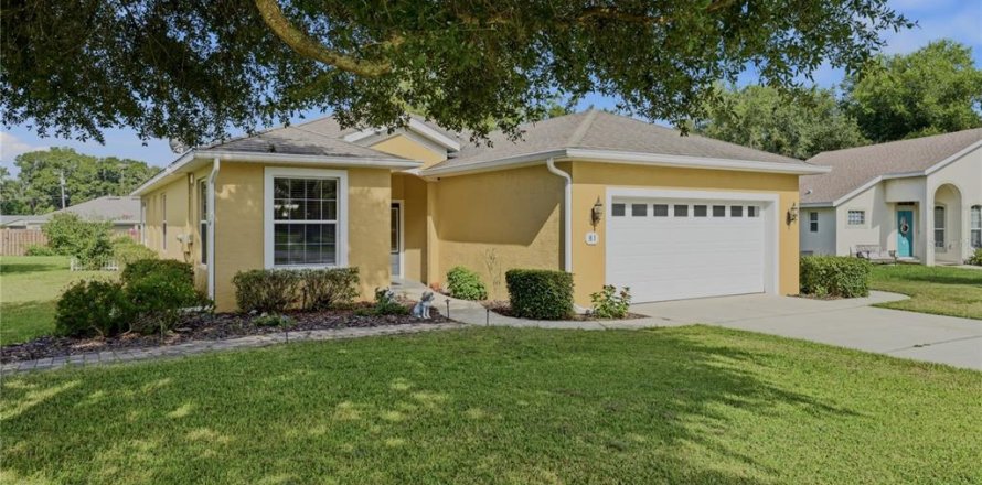 Casa en Umatilla, Florida 3 dormitorios, 176.33 m2 № 2227580