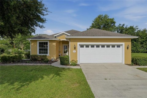 Casa en venta en Umatilla, Florida, 3 dormitorios, 176.33 m2 № 2227580 - foto 2